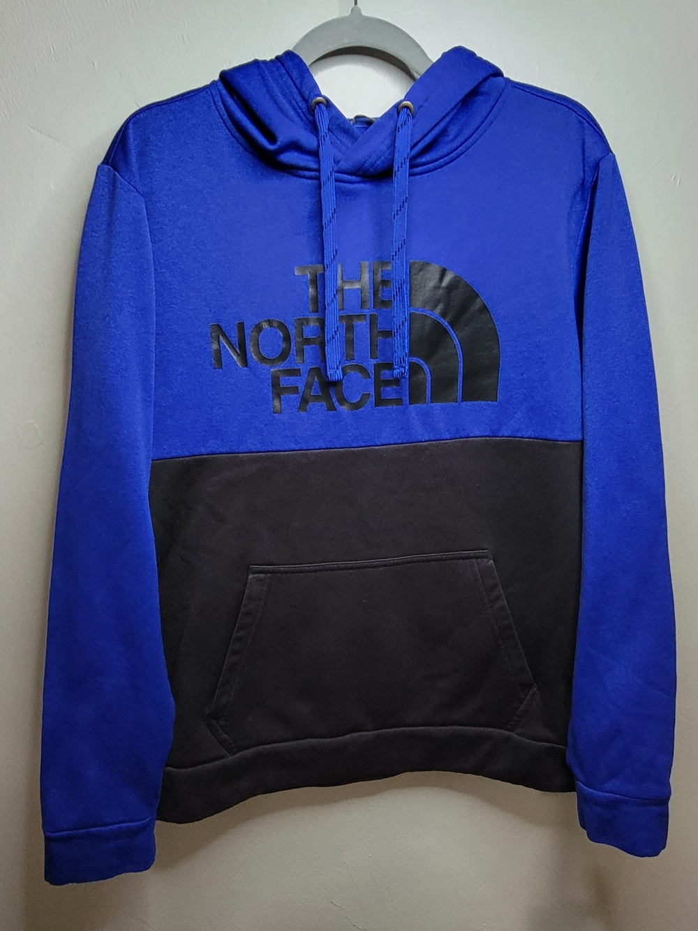 Officially Licensed The North Face Black/Royal Blue Mens Pullover Hoodie - Large